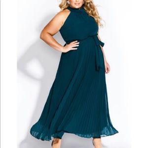 NWT AND STILL IN BAG Emerald Green Dress